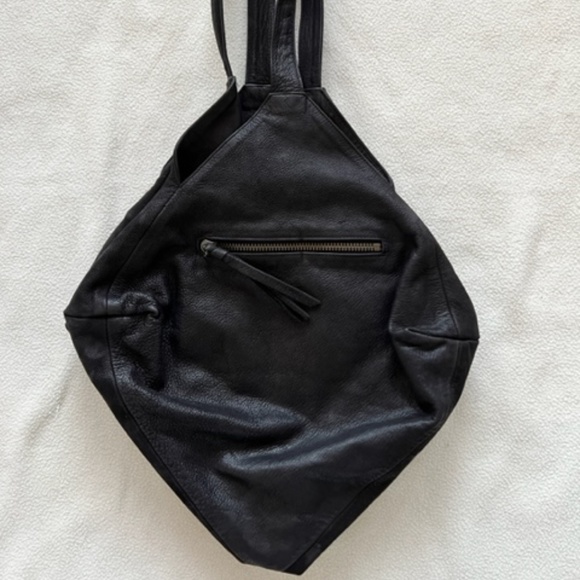 KOOKAI PARIS Leather Shoulder Tote Bag - Picture 4 of 7